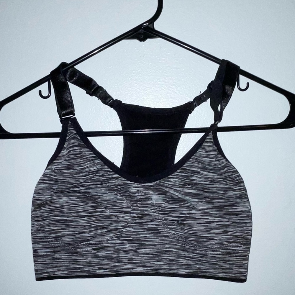 Avis girls bra